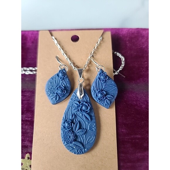 Blue Floral Polymer Clay Jewelry Set, NEW - Picture 1 of 10